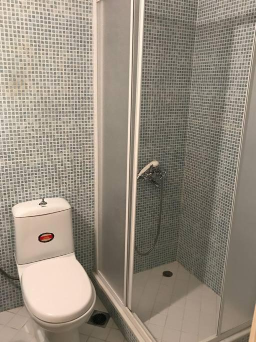 PALIO LIMANI APARTMENTS room 3